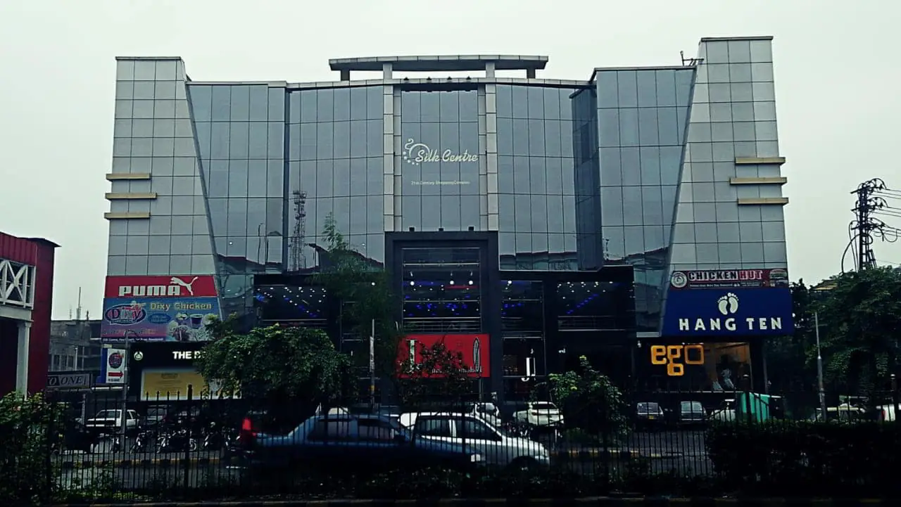 Silk Mall Islamabad — inventory and unit sizes
