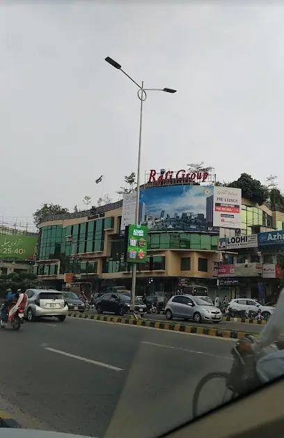Square One Lahore — facilities and on-ground infrastructure