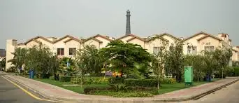 Bahria Town Sector E — facilities and on-ground infrastructure